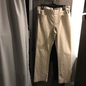 Kakhi Pants